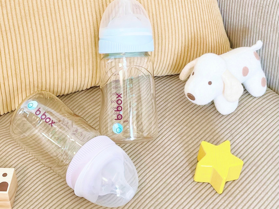 トレンドカラーの哺乳瓶で毎日の授乳を楽しもう!