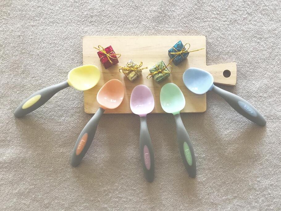 離乳食初期の準備・食べさせ方、どんなスプーンがいい?