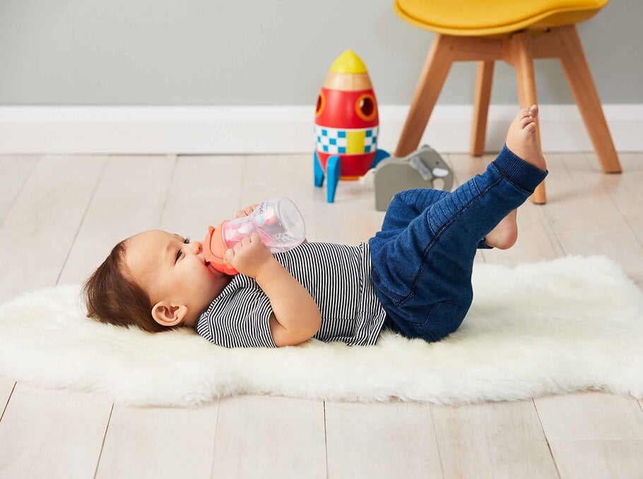 「シッピーカップが吸えない?飲まない?」ー上手に吸えるようになるためのコツ