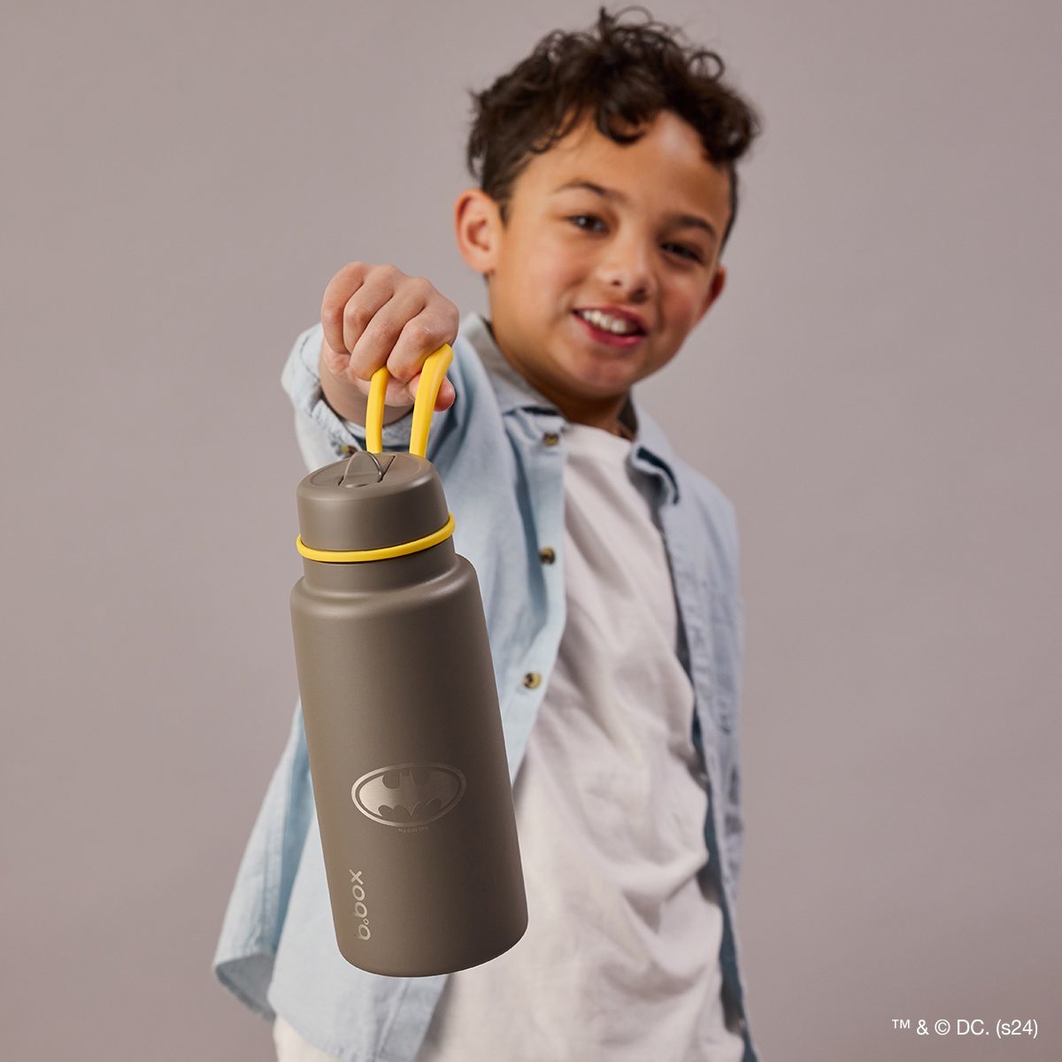 【New】ワーナー・ブラザースフリップトップボトル 1L(ステンレス製水筒)/Warner Bros. Insulated Flip Top Bottle 1L - Batman by b.box