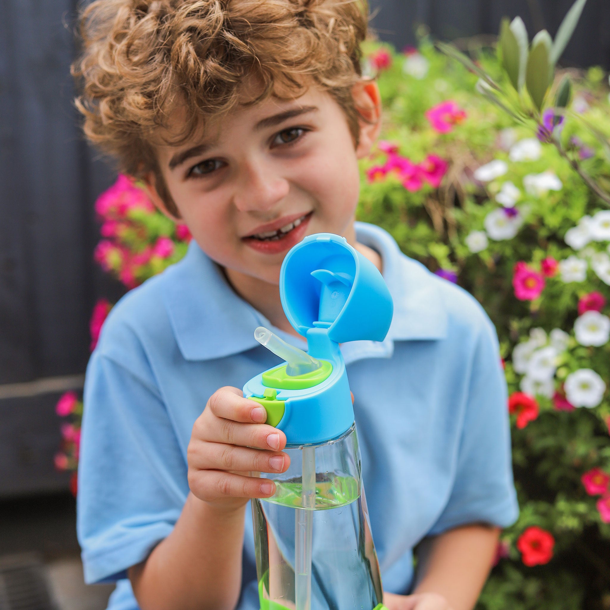 子供用プラスチック製水筒 ストロー直飲みタイプ ワンプッシュ式 スポーツドリンク対応 食洗機対応