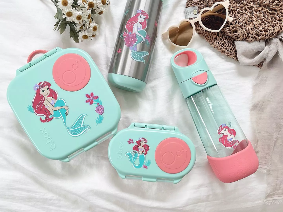 b.boxのディズニーお弁当箱と水筒