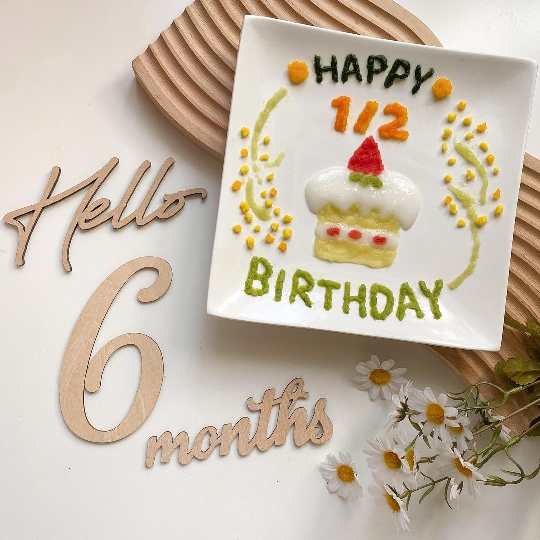 ハーフバースデーのお祝い離乳食プレートレシピを紹介している