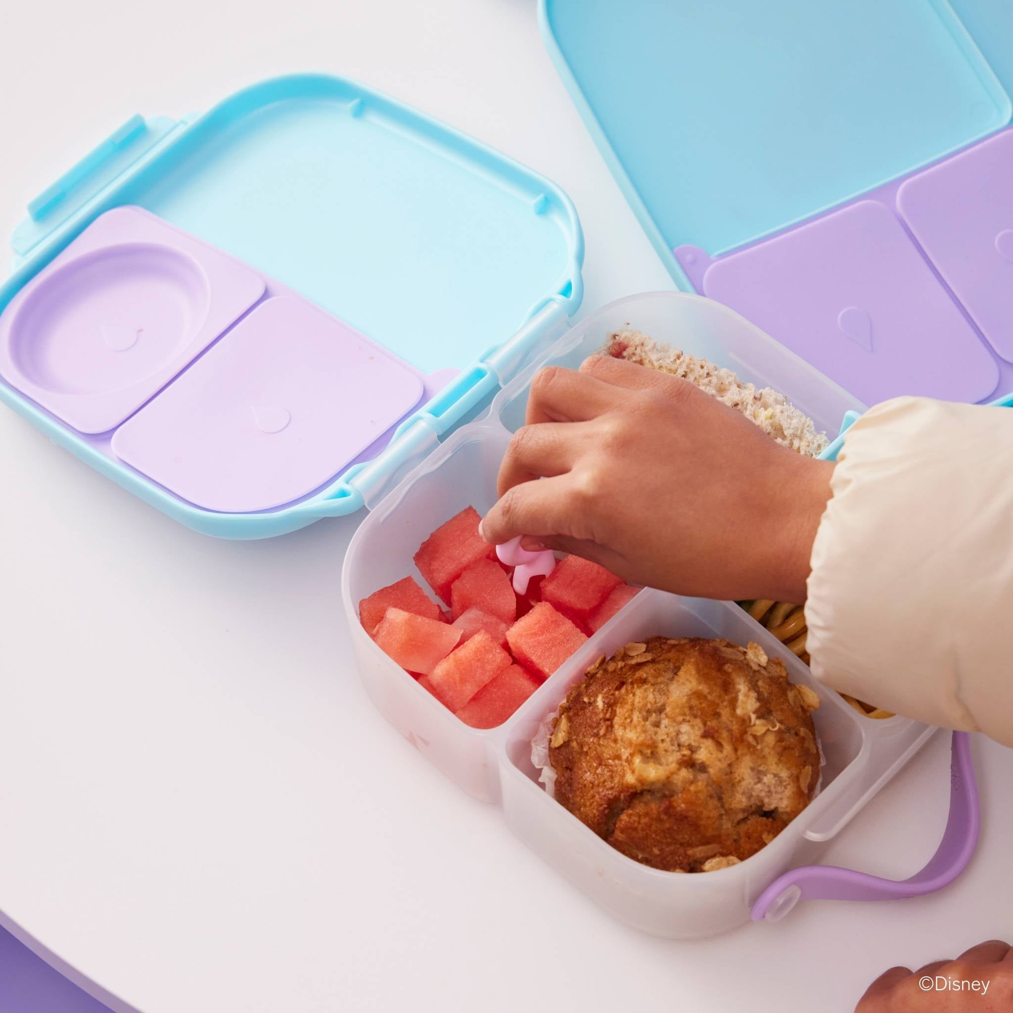 【New】ディズニーミニランチボックス（お弁当箱）/Disney Mini Lunchbox  - Frozen