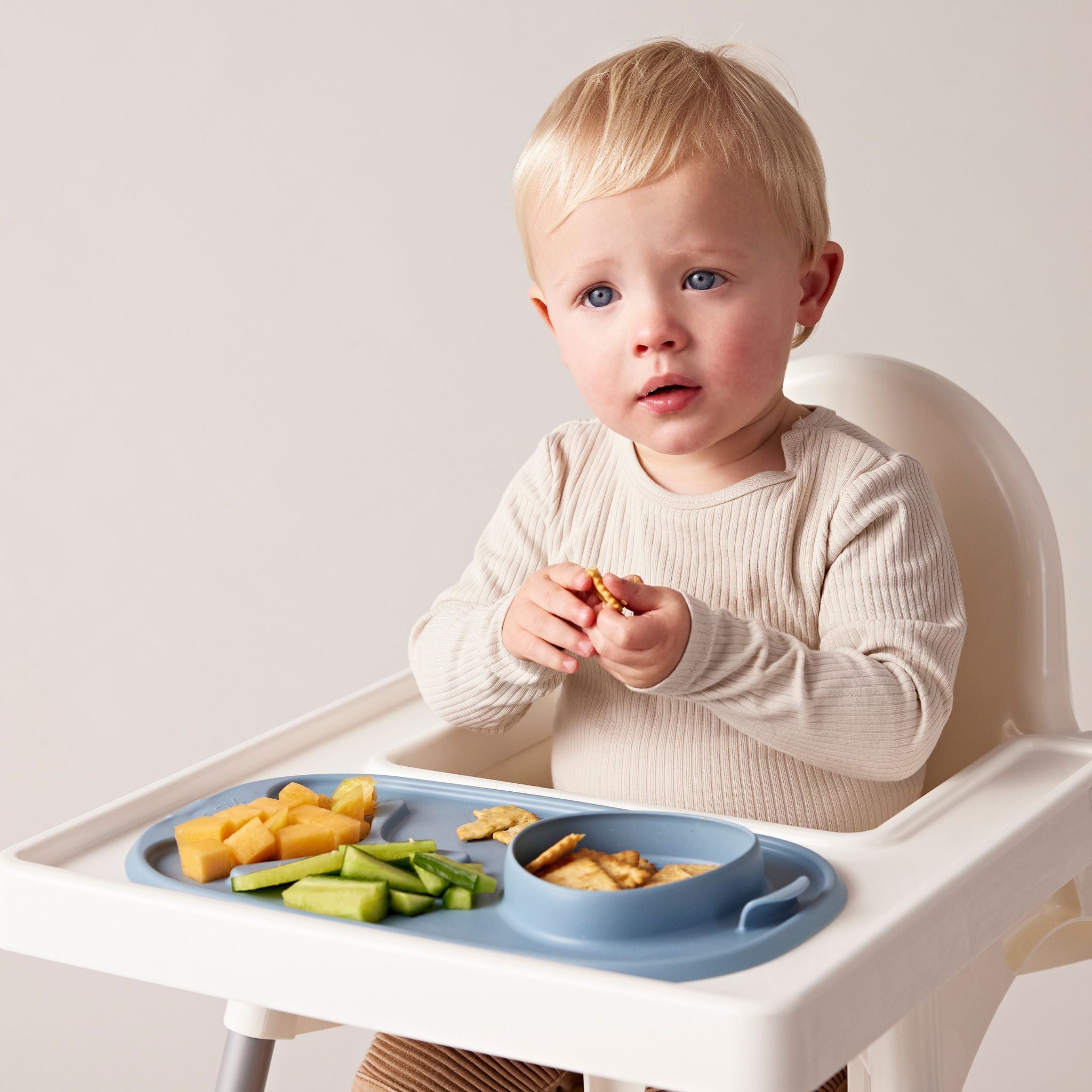 ［スプーン付き］ロールアンドゴーミールタイムマット（お食事用シリコンマット）/Roll + go mealtime mat - ocean